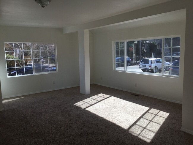 Building Photo - BOISE CONTEMPORARY BUNGALOW