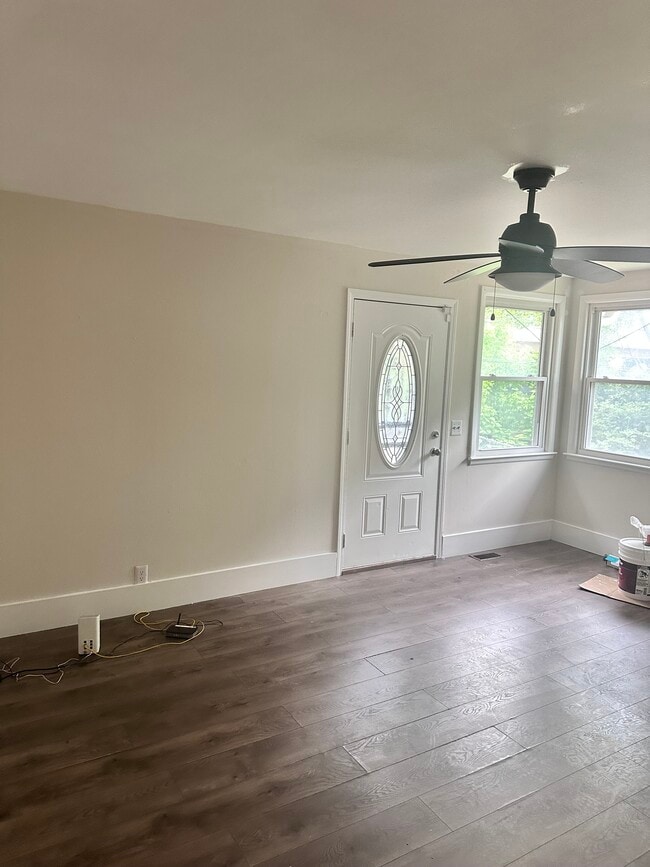 Building Photo - 2715 Morena St