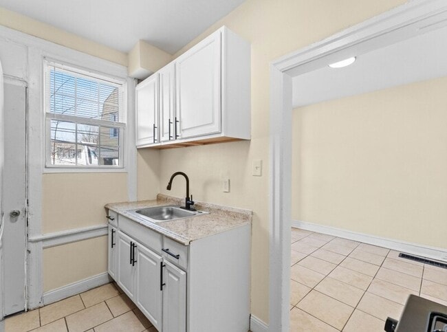 Building Photo - 1943 Stenton Ave