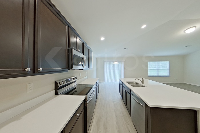 Building Photo - 19 Carrollton Dr