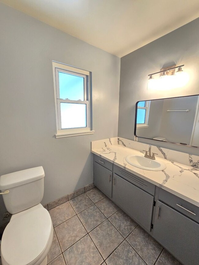 Building Photo - 45114 16th St W