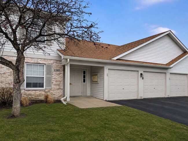 Building Photo - 1160 N Red Oak Cir