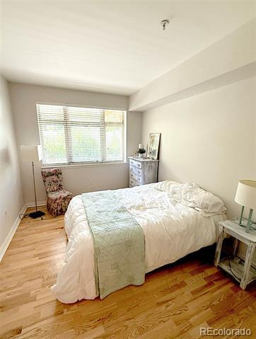 Building Photo - 2700 E Cherry Creek S Dr