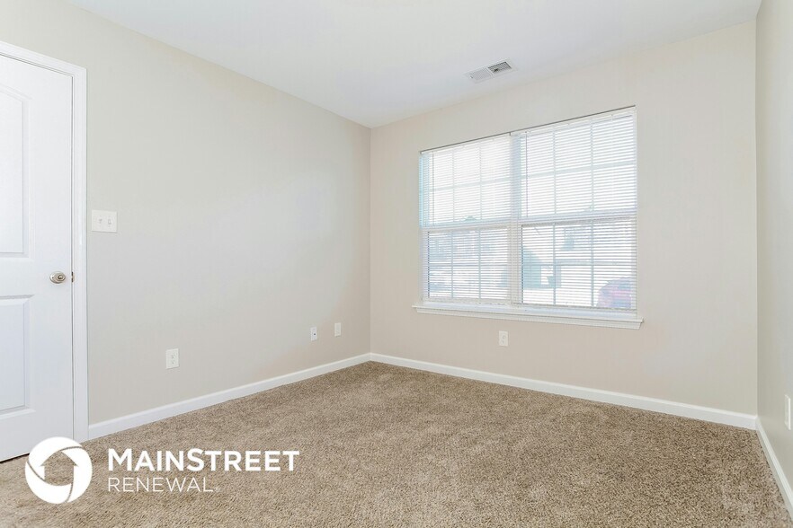 Building Photo - 2509 Guildhall Ln