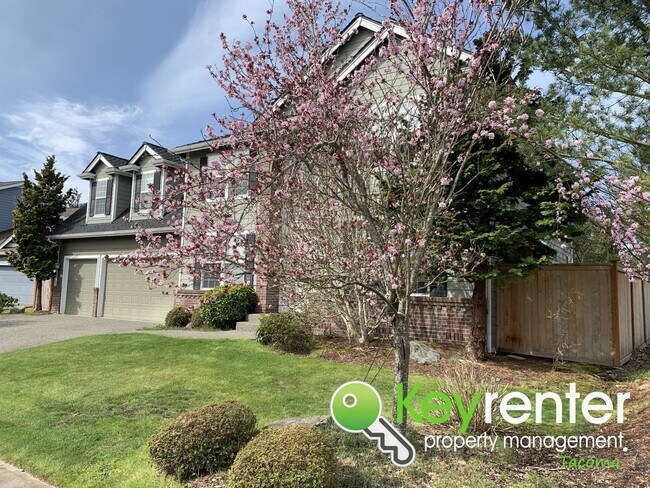 Building Photo - Luxurious House in North East Tacoma!!