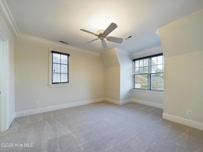 Building Photo - 3724 Rolston Dr