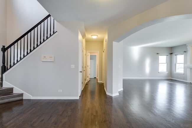Building Photo - 954 Campbell Dr