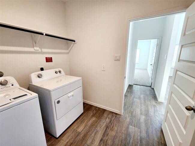 Building Photo - 4127 Windstone Gln Wy