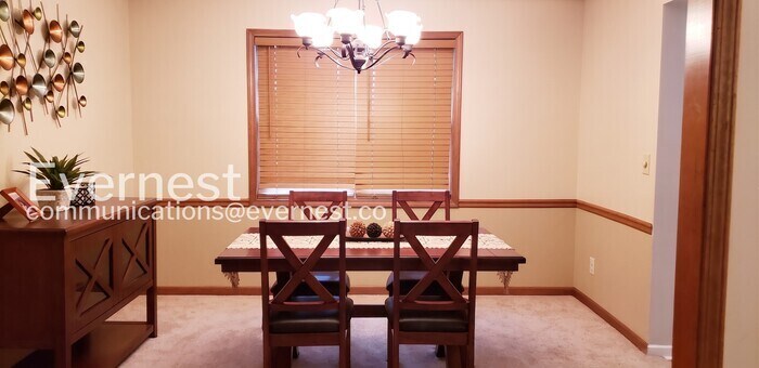 Building Photo - 10550 Bridgemor Dr