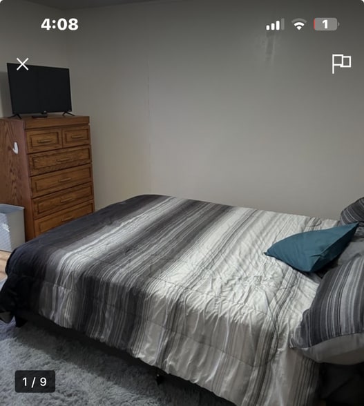 Building Photo - 545 Montego Dr SE