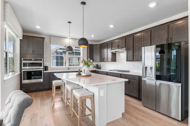 Building Photo - 6625 S Lee St