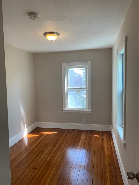 Building Photo - 138 Spencer St