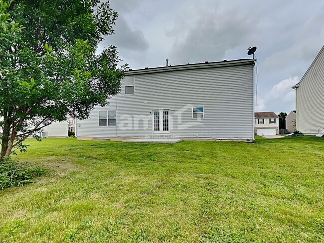 Building Photo - 10825 Spring Green Dr