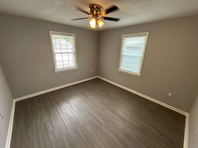 Building Photo - 2156 Stovall Ave