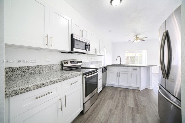 Building Photo - 10270 SW 225th Ln