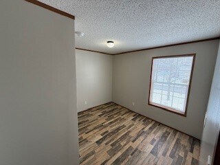 Building Photo - 134 Grand River Dr