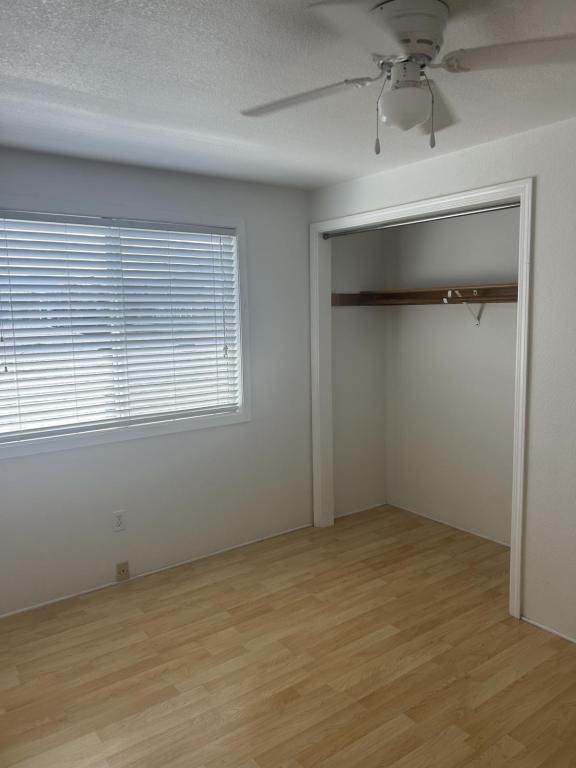 Building Photo - 2285 Poplar Dr