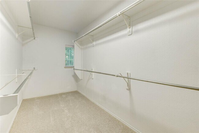 Building Photo - 10235 Sugarbridge Trail