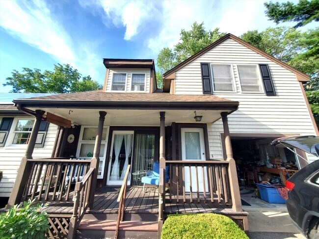 Building Photo - 26 Carver Dr
