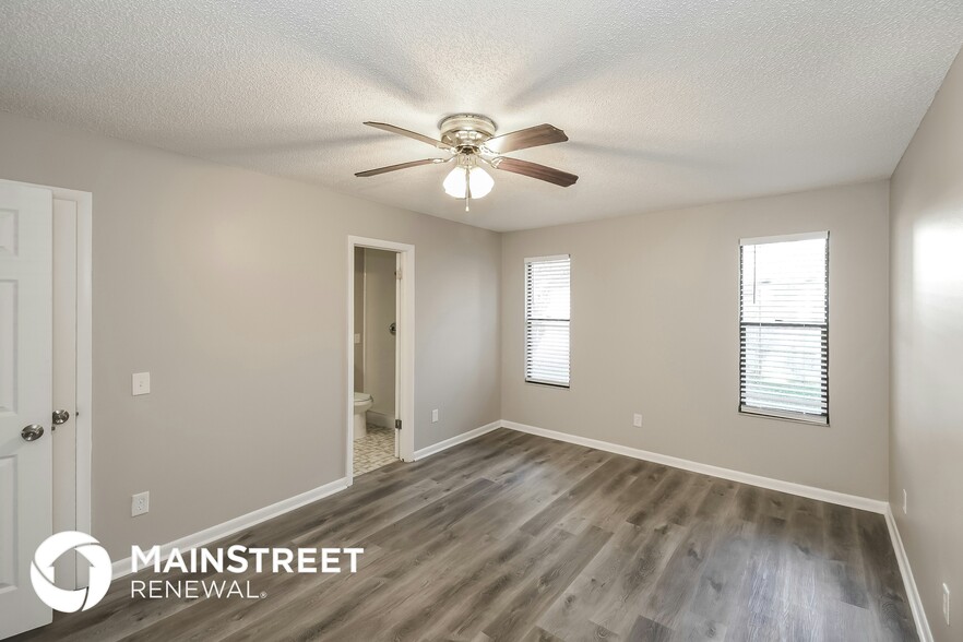 Building Photo - 11023 Poppins Ct