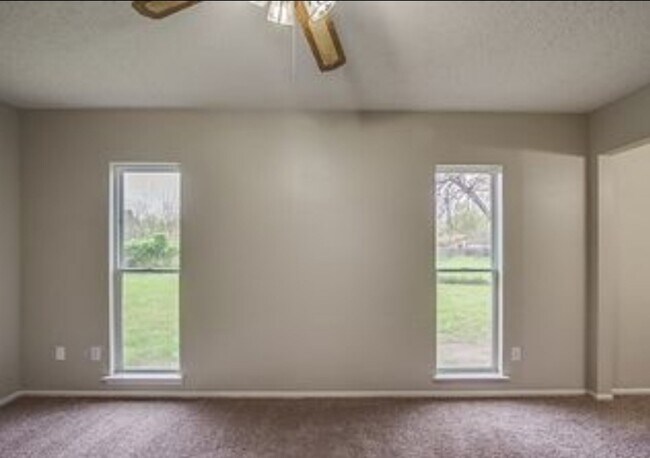 Building Photo - 8119 Pinto Trail