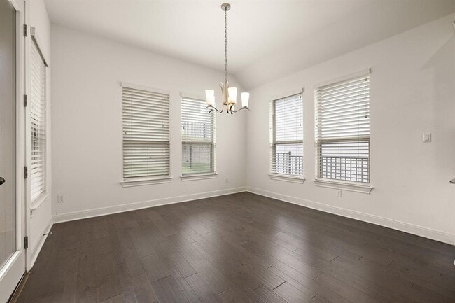 Building Photo - 4705 Napoli Shore Dr