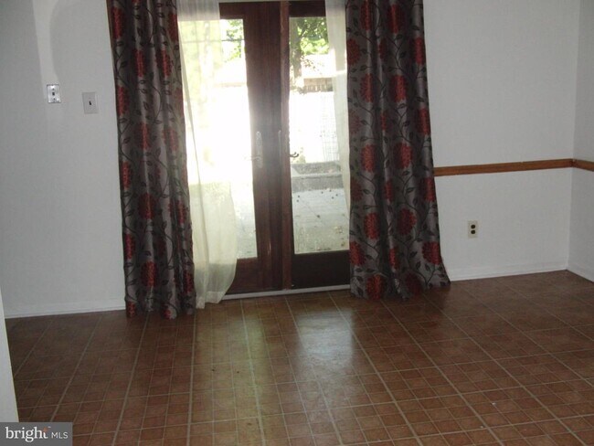 Building Photo - 3926 Wrexham Ct