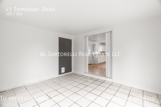 Building Photo - 45 Tipperary Dr