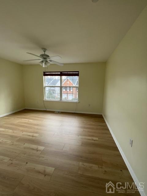 Building Photo - 32 Marion Dr