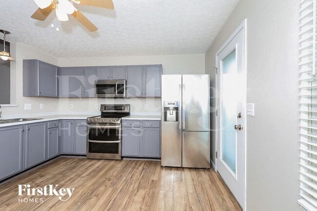 Building Photo - 9186 Drum Pl