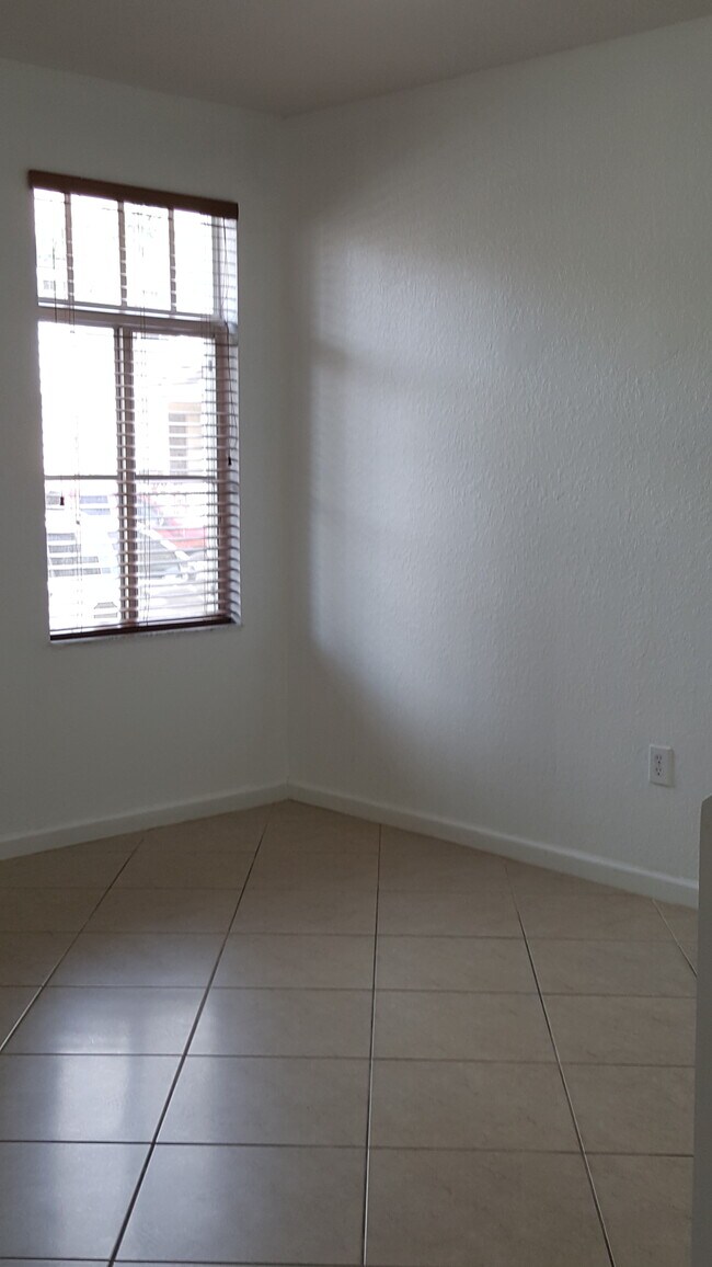 Building Photo - 13954 SW 279th Ln