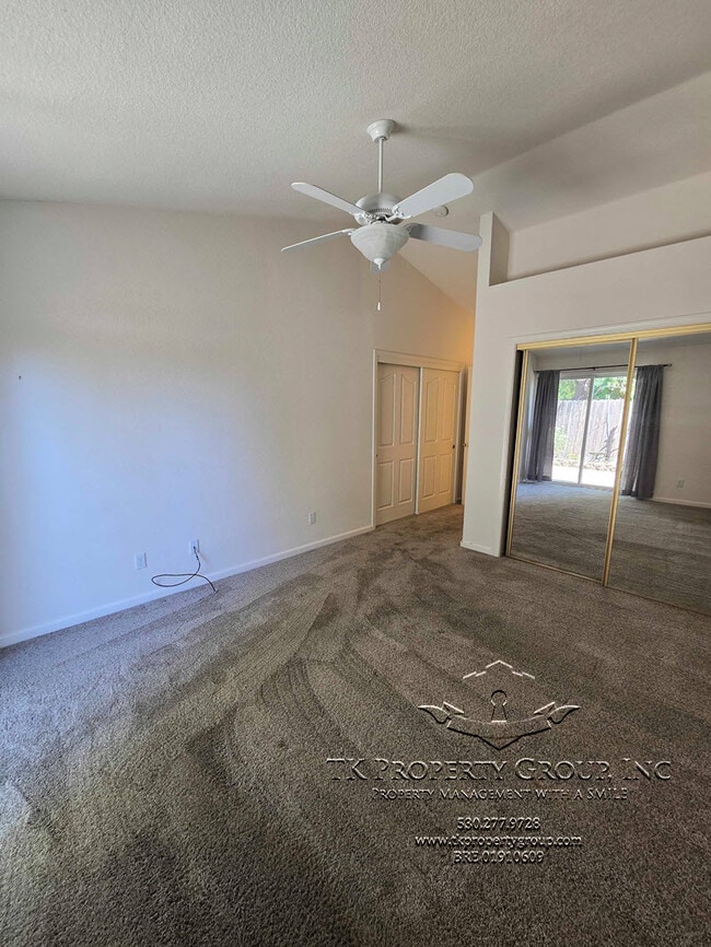 Building Photo - 127 Windsor Ln