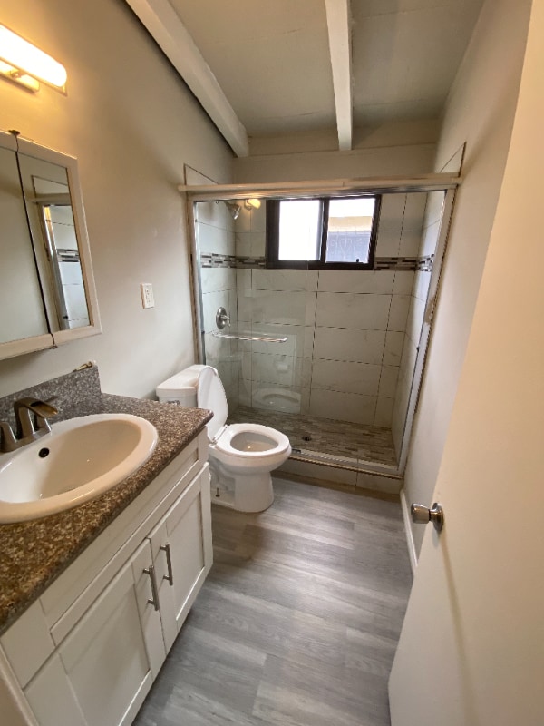 Building Photo - 2916 W Century Blvd