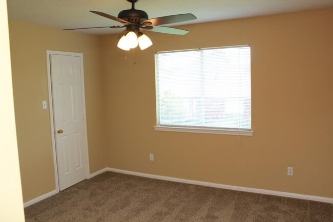 Building Photo - 20235 Chelsea Canyon Ct