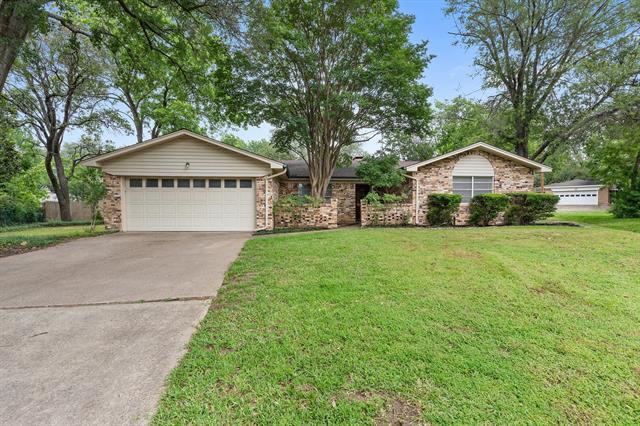 Primary Photo - 105 Wisteria Ct