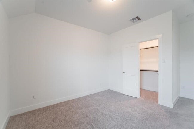 Building Photo - 17723 Tree of Heaven