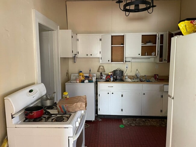 Building Photo - 1313 S Perry St