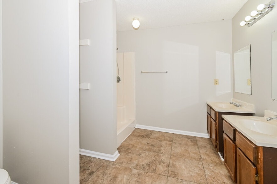 Building Photo - 5979 Prairie Cove