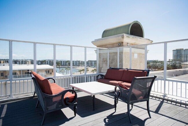 Building Photo - The Admiralty, 4170 Admiralty Way