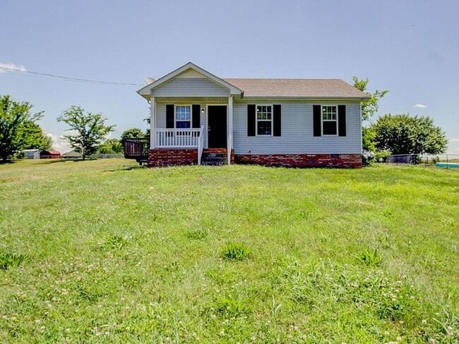 Building Photo - Super cute Ranch Move-In Ready!