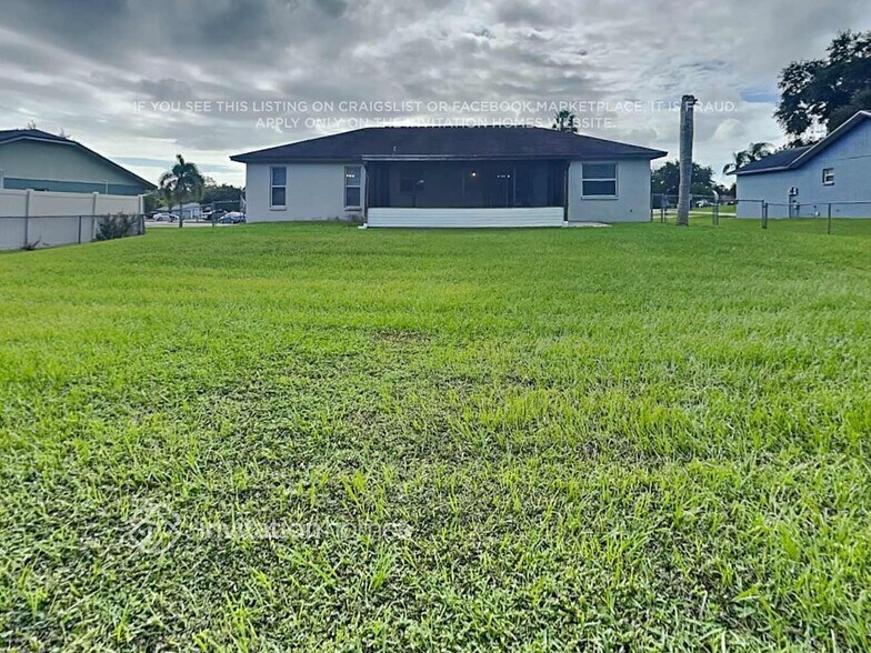 Building Photo - 2609 Everleth Dr