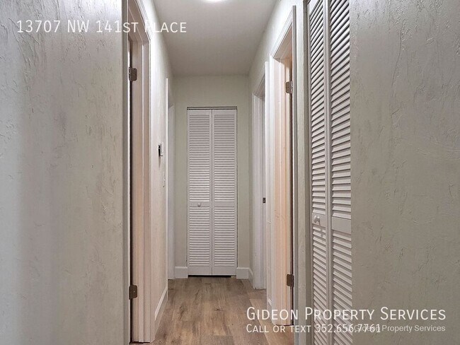 Building Photo - 13707 NW 141 Pl
