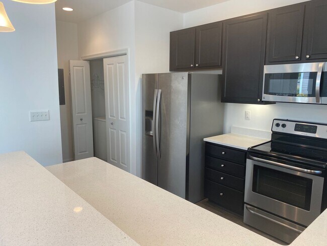 Building Photo - 1628 Brimington Ln