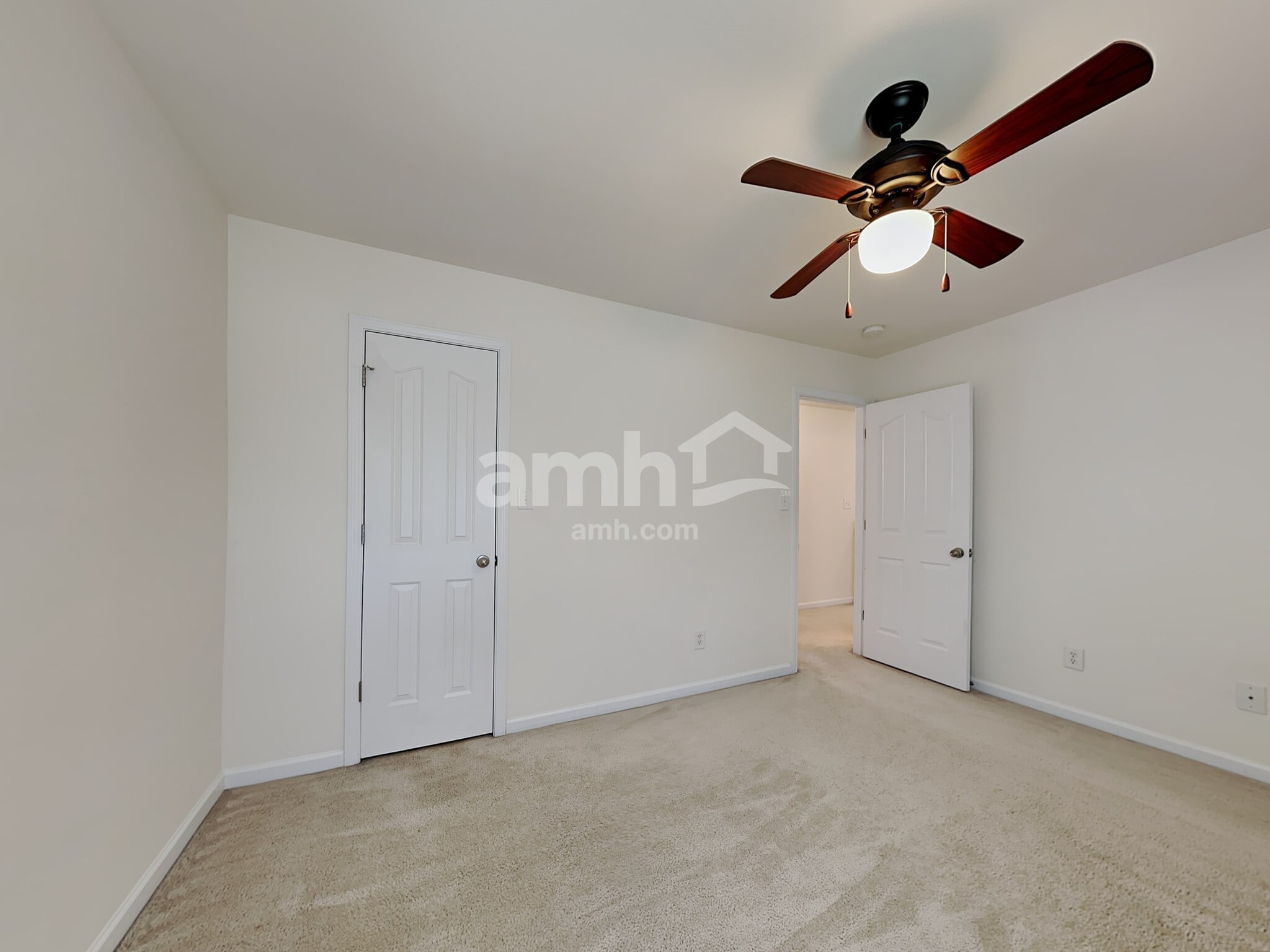 Building Photo - 3457 Lilliefield Ln