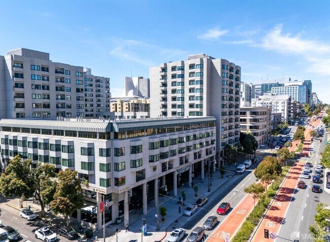 Building Photo - 601 Van Ness Ave