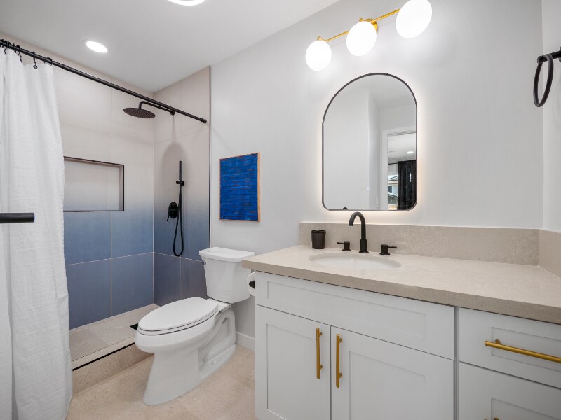 Building Photo - 338 Kalama St