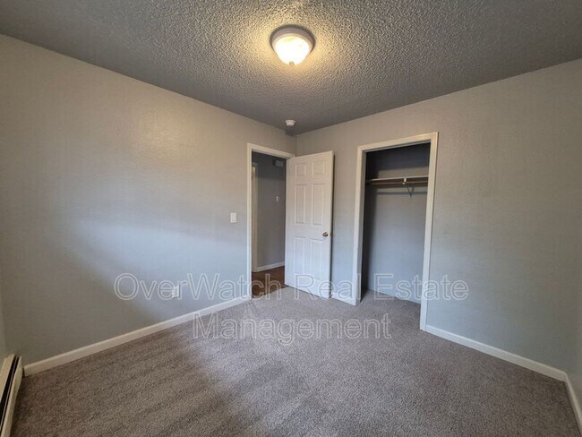 Building Photo - 3162 Tarwater Ave