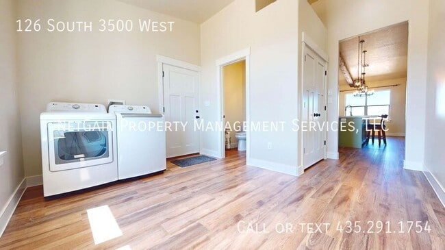 Building Photo - 126 S 3500 W