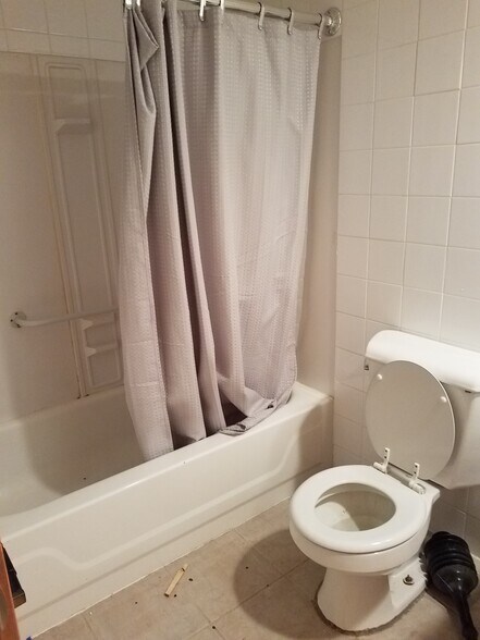 Building Photo - 7 Jachim Pl