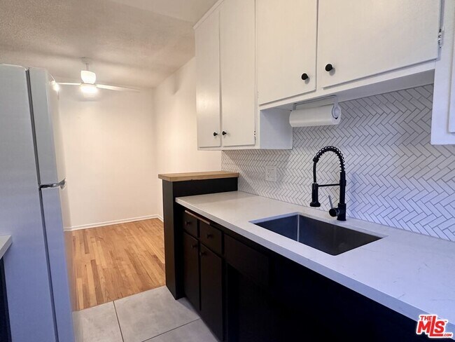 Building Photo - 1420 17th St